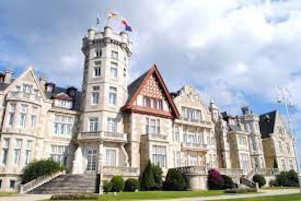 Santander Centro Exterior foto
